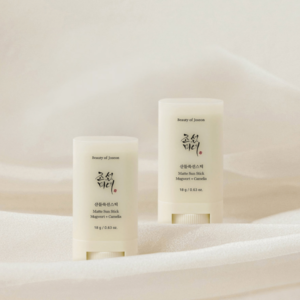 Matte Sun Stick: Mugwort+Camélia SPF 50+ PA++++ – Image 3